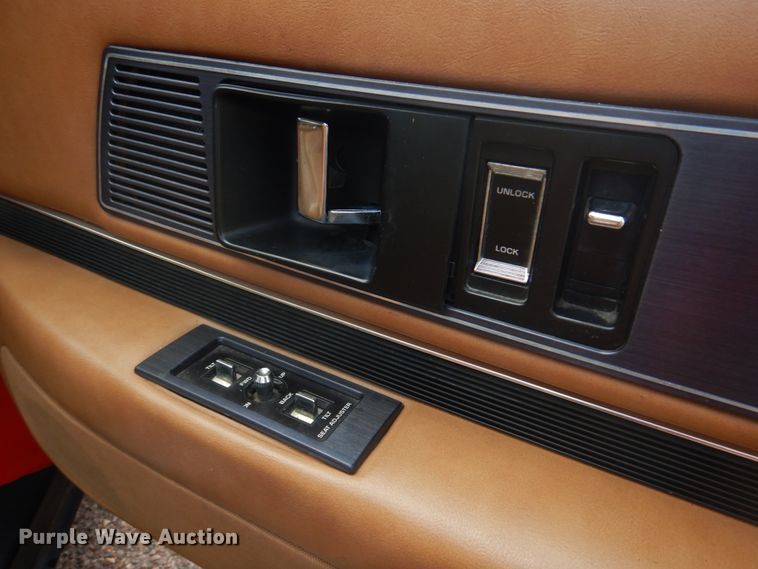 image for item IM9696 1988 Buick Reatta