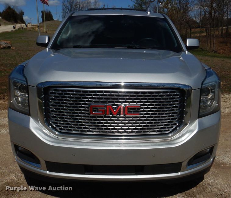 image for item IM9697 2016 GMC Yukon XL Denali  SUV