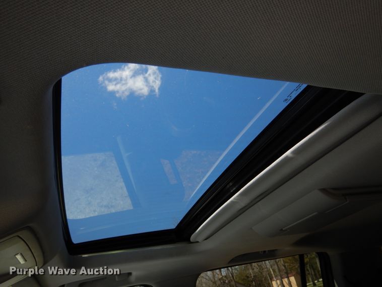 image for item IM9697 2016 GMC Yukon XL Denali  SUV