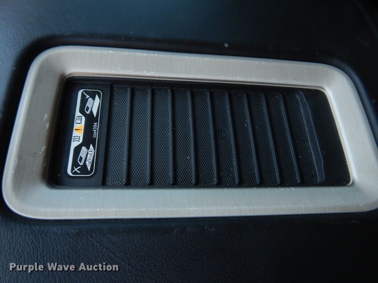 image for item IM9697 2016 GMC Yukon XL Denali  SUV