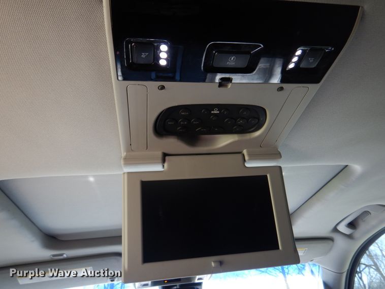 image for item IM9697 2016 GMC Yukon XL Denali  SUV