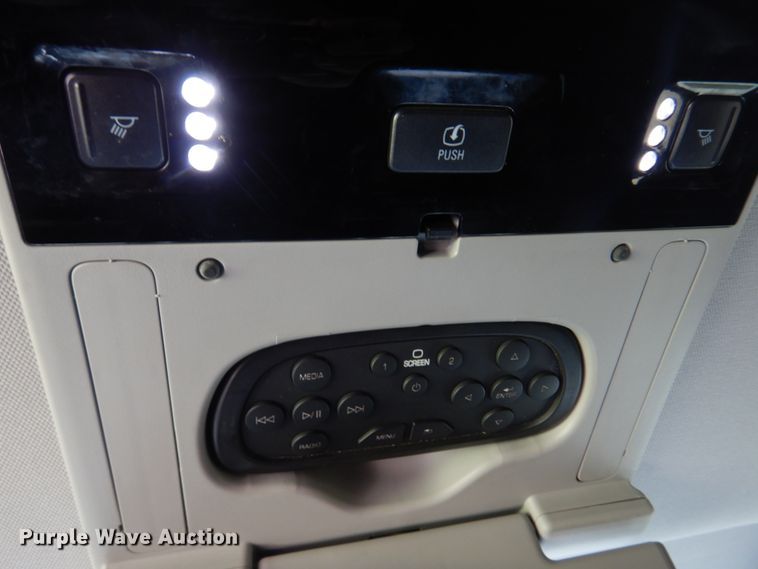 image for item IM9697 2016 GMC Yukon XL Denali  SUV