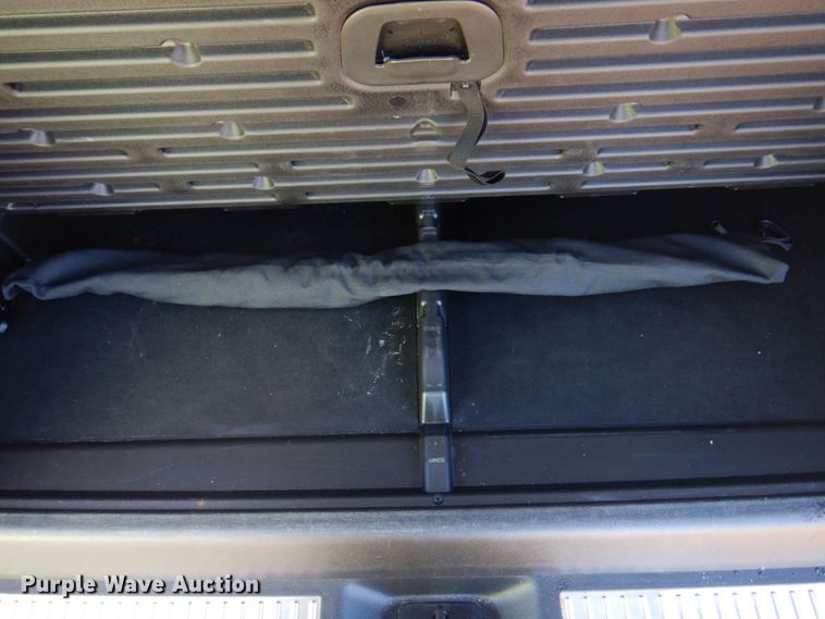 image for item IM9697 2016 GMC Yukon XL Denali  SUV