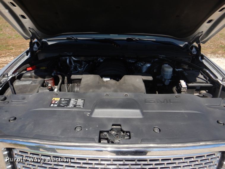 image for item IM9697 2016 GMC Yukon XL Denali  SUV