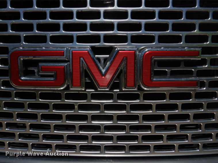 image for item IM9697 2016 GMC Yukon XL Denali  SUV