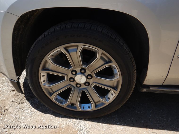 image for item IM9697 2016 GMC Yukon XL Denali  SUV