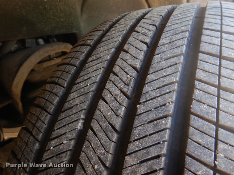 image for item IM9697 2016 GMC Yukon XL Denali  SUV