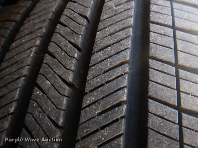 image for item IM9697 2016 GMC Yukon XL Denali  SUV