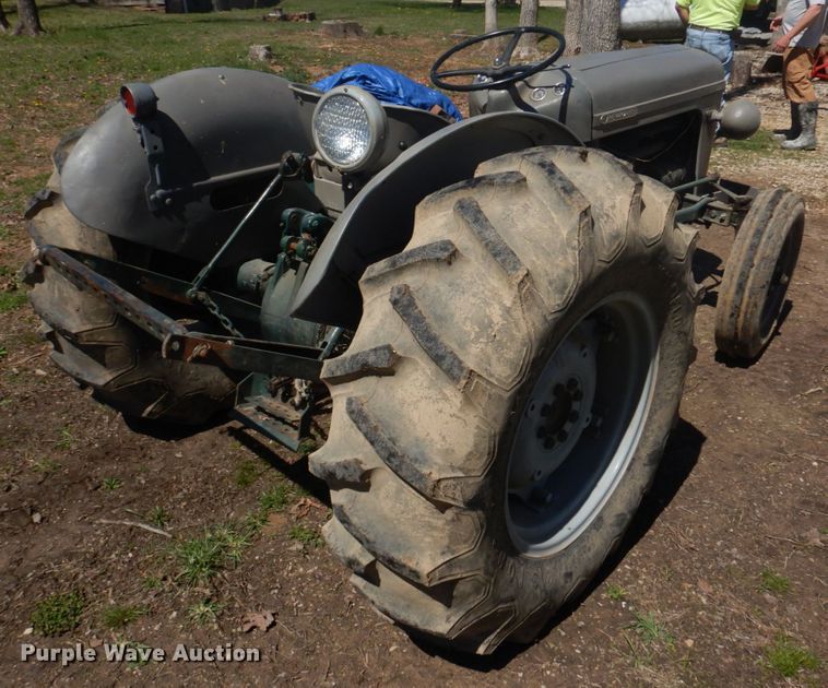 image for item IM9699 Ferguson TO-35  tractor