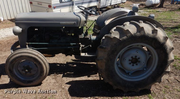 image for item IM9699 Ferguson TO-35  tractor