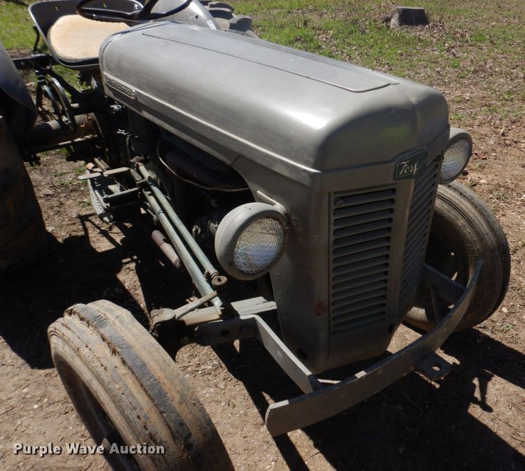 image for item IM9699 Ferguson TO-35  tractor