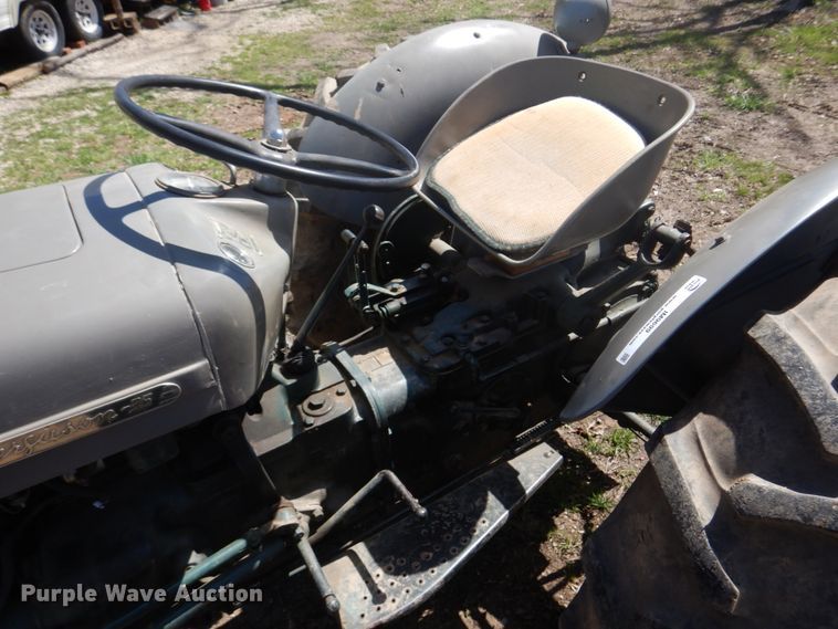 image for item IM9699 Ferguson TO-35  tractor