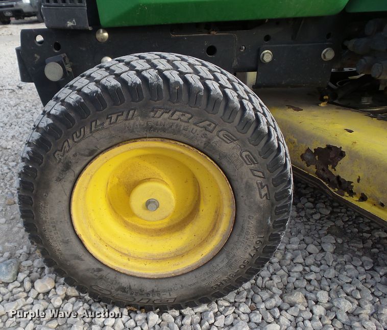 image for item IQ9753 John Deere 425  lawn mower