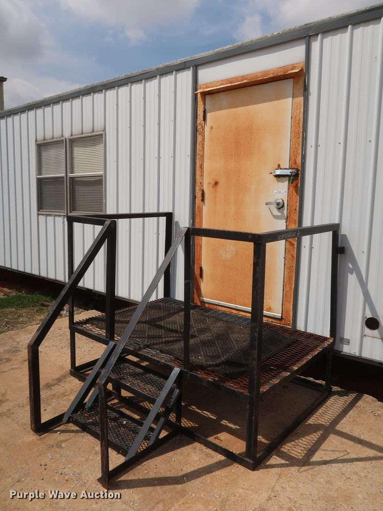 image for item IY9163 Oilfield crew quarters