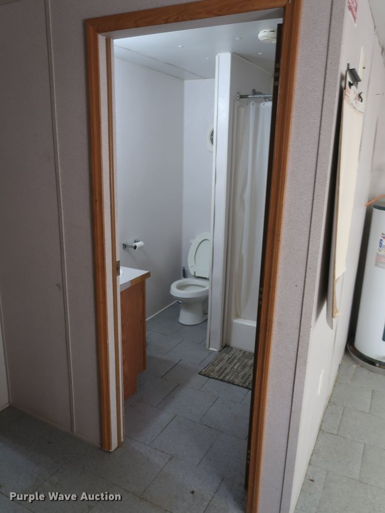 image for item IY9163 Oilfield crew quarters