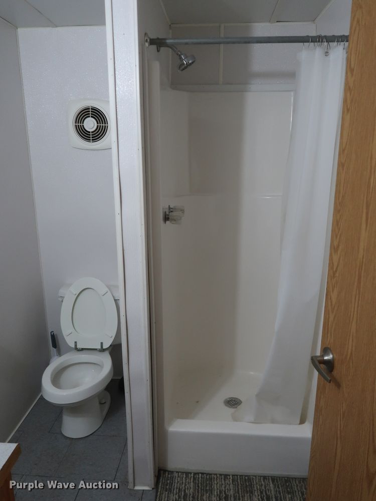 image for item IY9163 Oilfield crew quarters