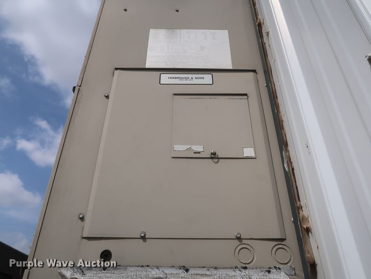 image for item IY9163 Oilfield crew quarters