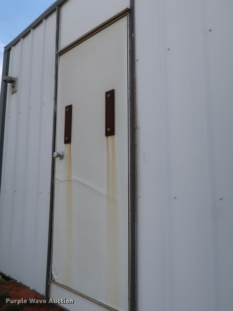 image for item IY9163 Oilfield crew quarters