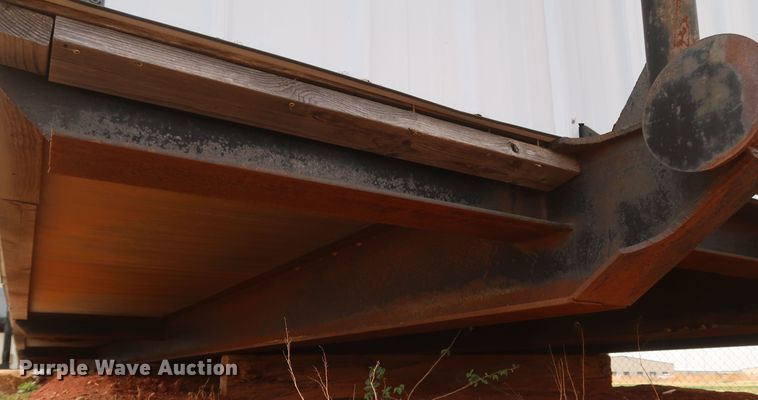 image for item IY9163 Oilfield crew quarters