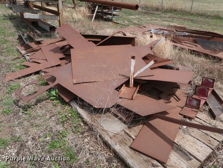 image for item IY9166 Metal/steel fabrication supplies