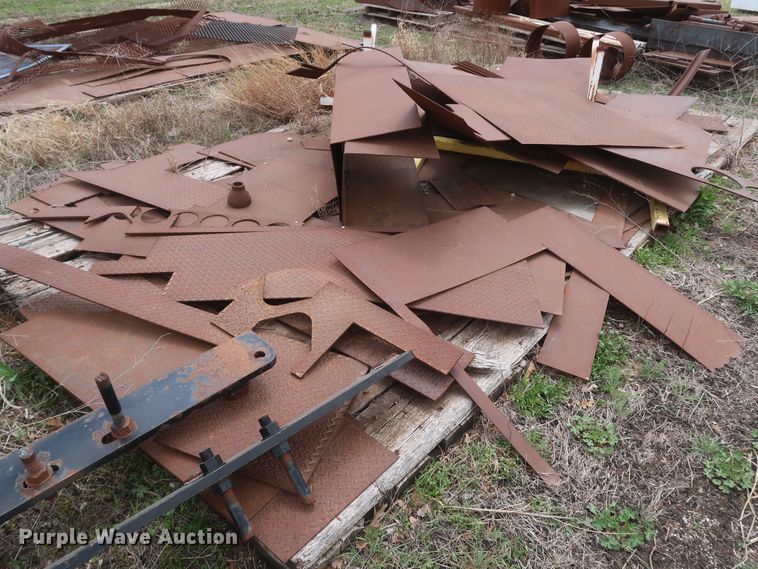 image for item IY9166 Metal/steel fabrication supplies