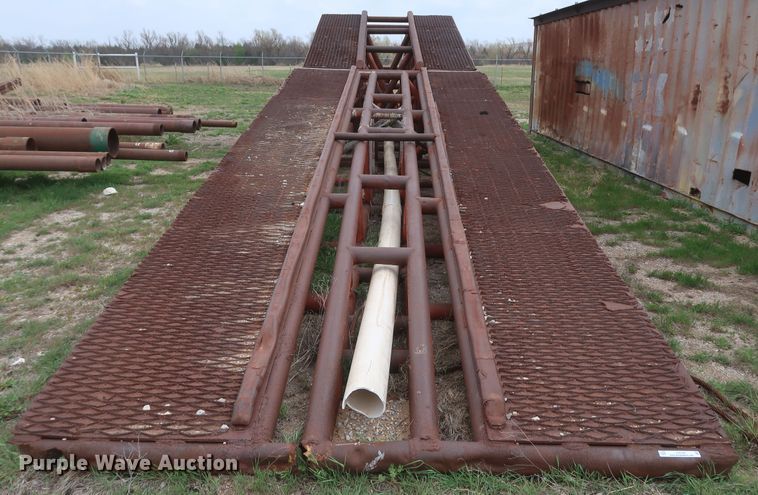 image for item IY9168 Loading dock yard ramp