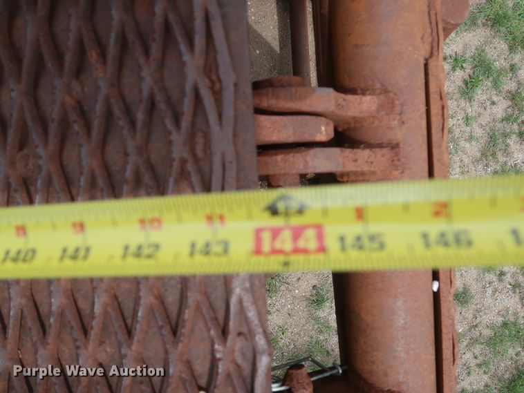 image for item IY9168 Loading dock yard ramp