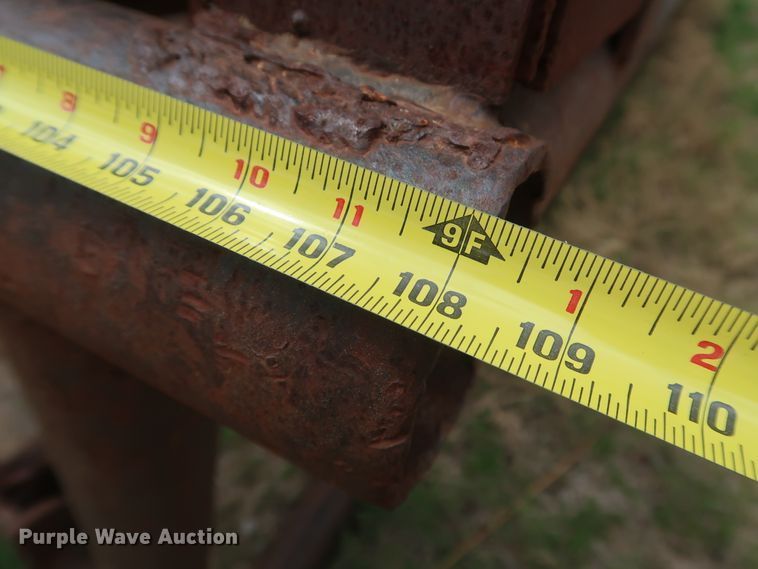 image for item IY9169 Loading dock yard ramp