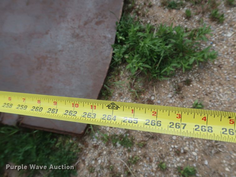 image for item IY9169 Loading dock yard ramp