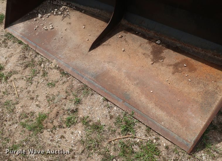 image for item IY9172 2013 Star Industries 1496TK  Quick-Tach bucket