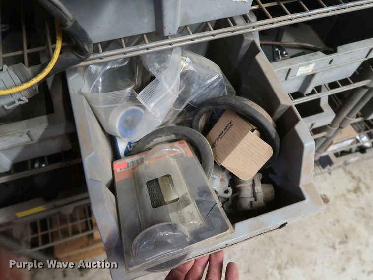 image for item IY9175 Truck parts