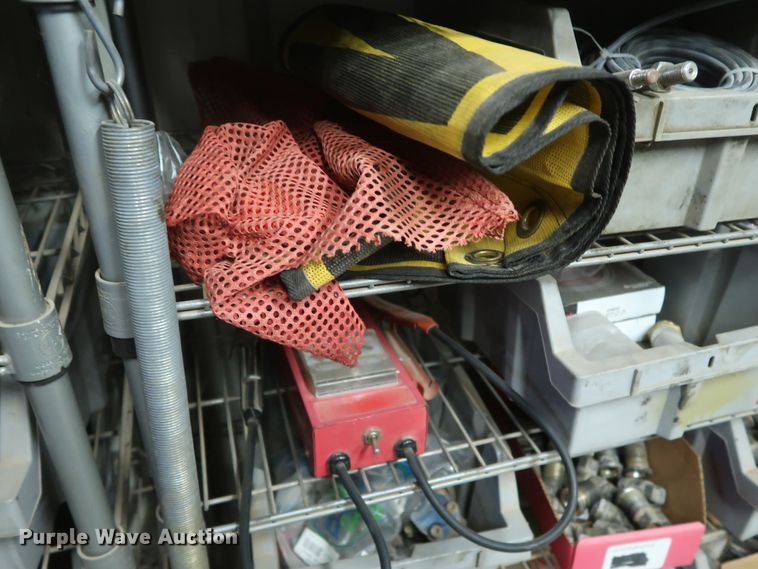 image for item IY9175 Truck parts