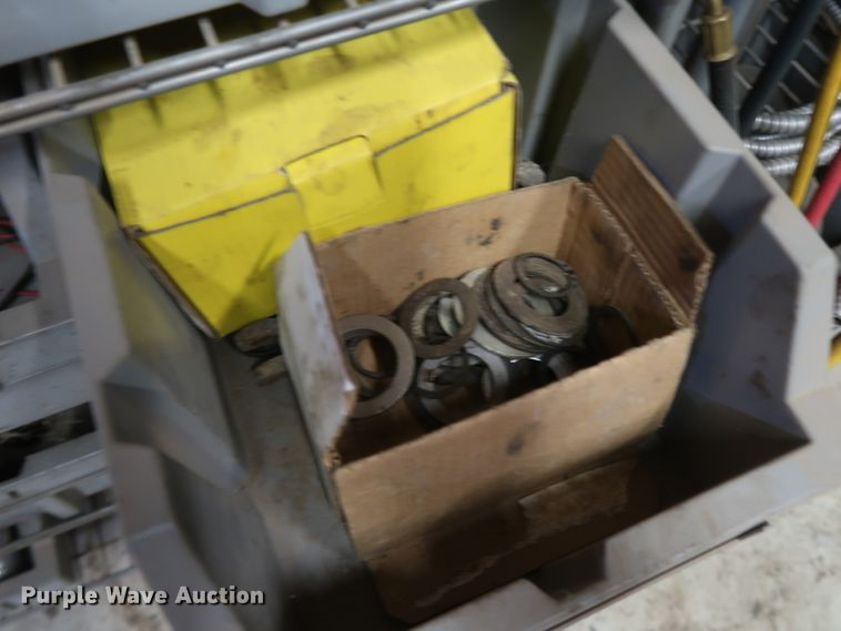 image for item IY9175 Truck parts