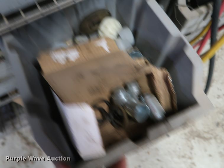 image for item IY9175 Truck parts