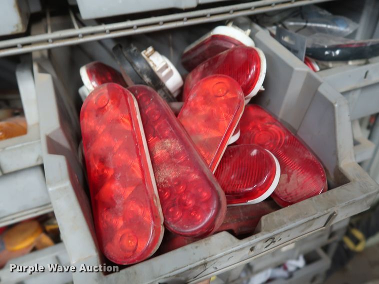 image for item IY9175 Truck parts