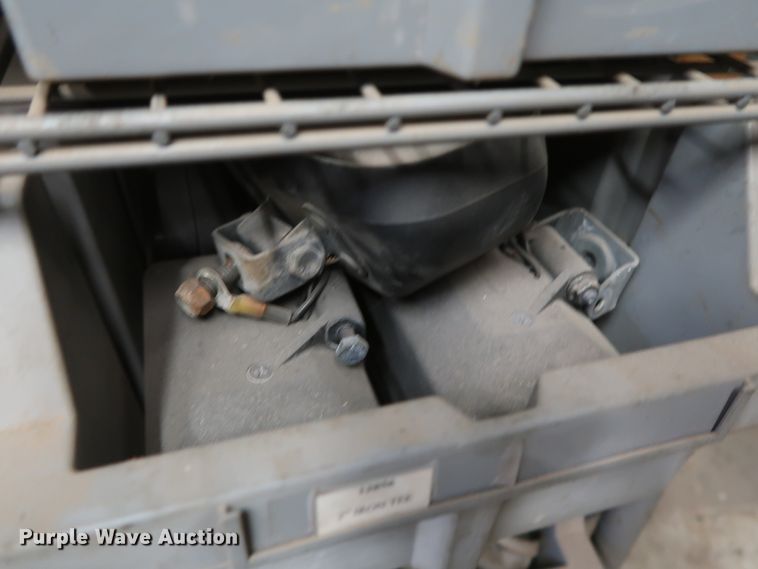 image for item IY9175 Truck parts