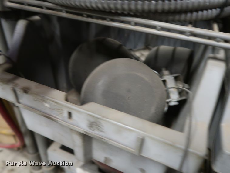 image for item IY9175 Truck parts