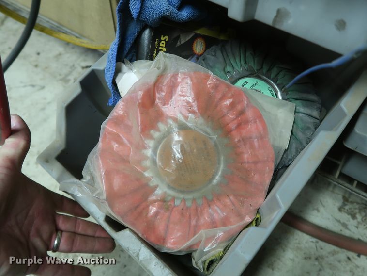 image for item IY9175 Truck parts