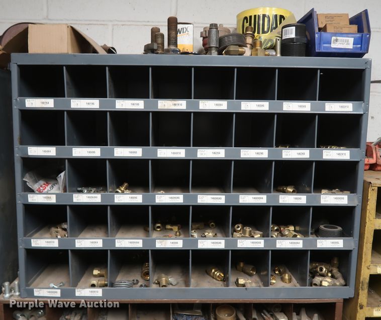 image for item IY9176 (6) bolt and hardware bins