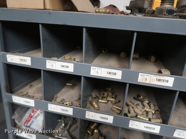 image for item IY9176 (6) bolt and hardware bins