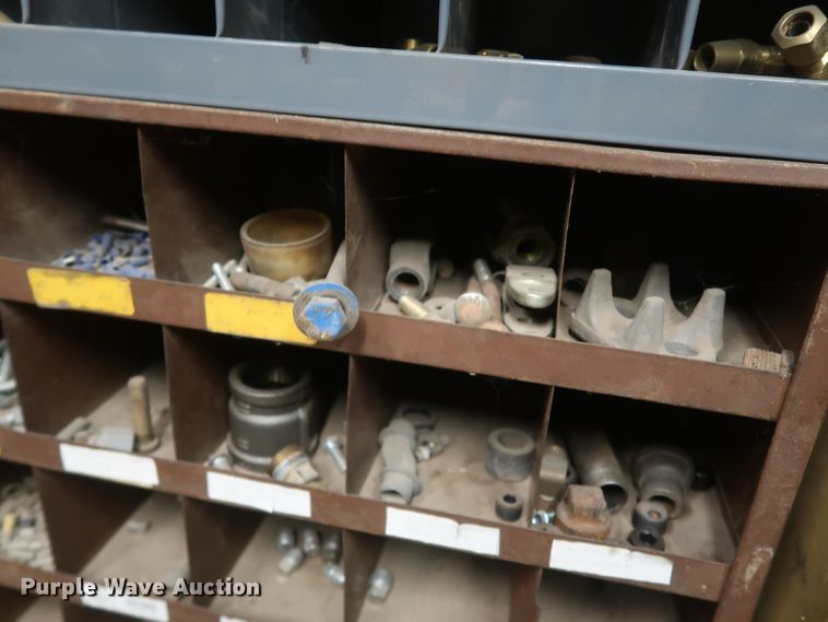 image for item IY9176 (6) bolt and hardware bins