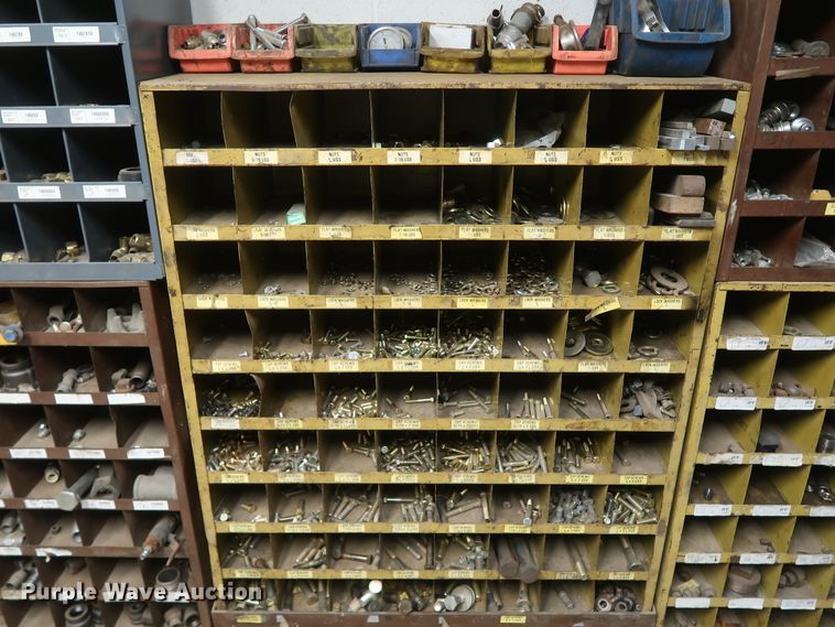 image for item IY9176 (6) bolt and hardware bins