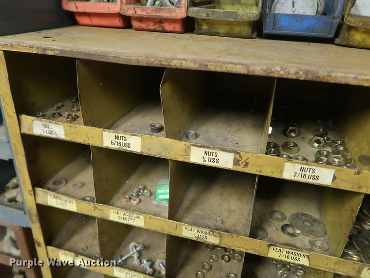 image for item IY9176 (6) bolt and hardware bins