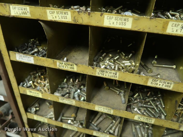 image for item IY9176 (6) bolt and hardware bins