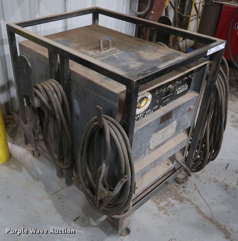 image for item IY9180 Lincoln Idealarc R3R-500  welder