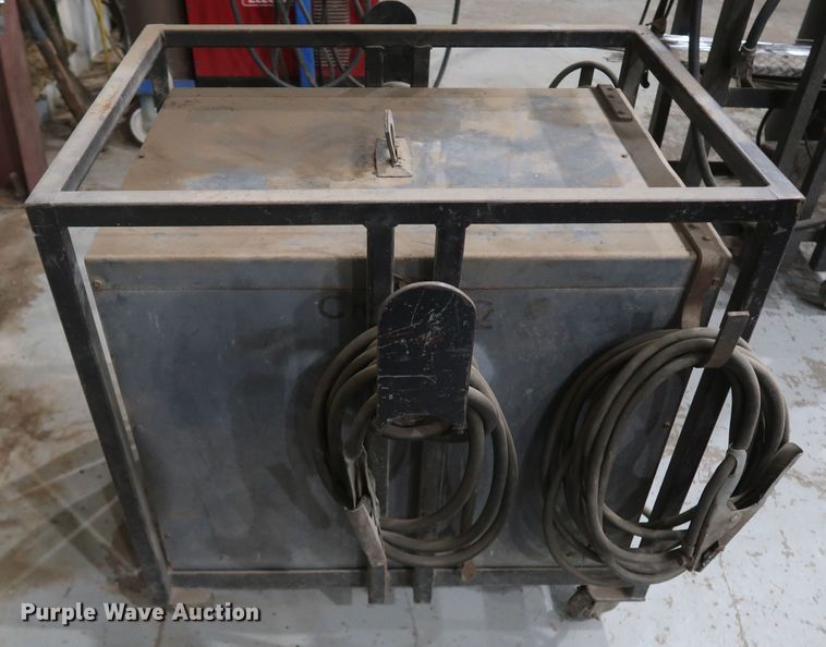 image for item IY9180 Lincoln Idealarc R3R-500  welder