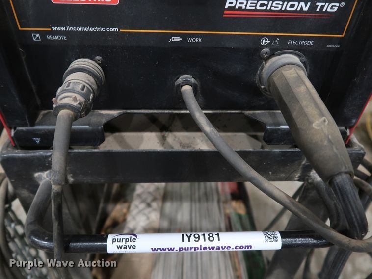 image for item IY9181 Lincoln 225 Precision TIG  welder
