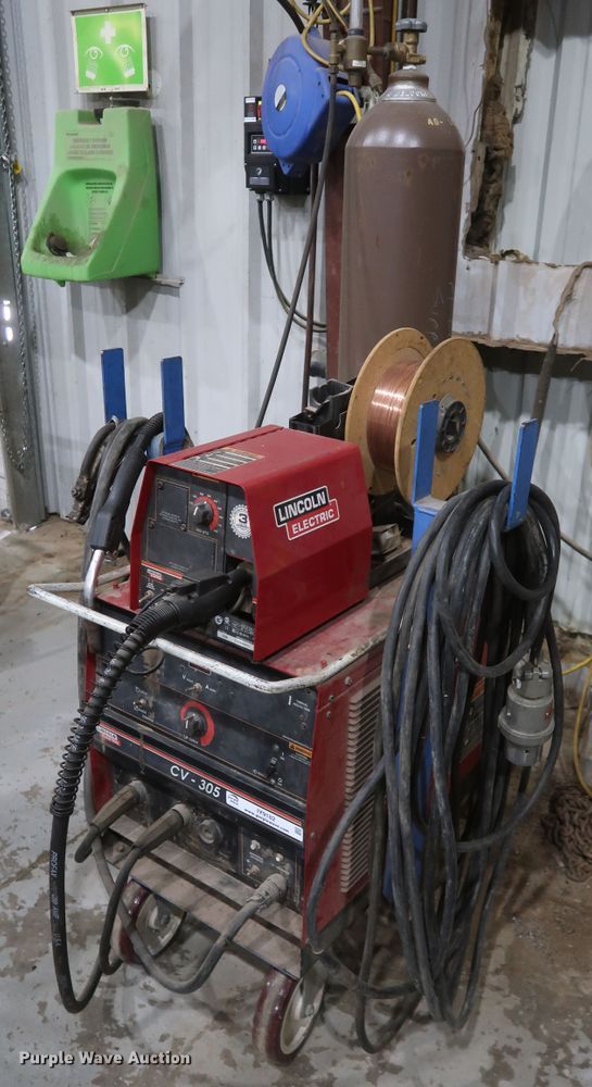 image for item IY9182 Lincoln CV-305  welder
