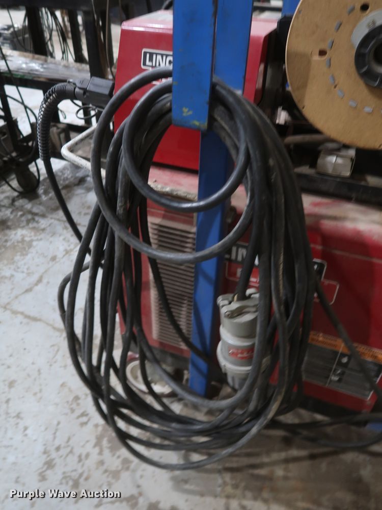 image for item IY9182 Lincoln CV-305  welder