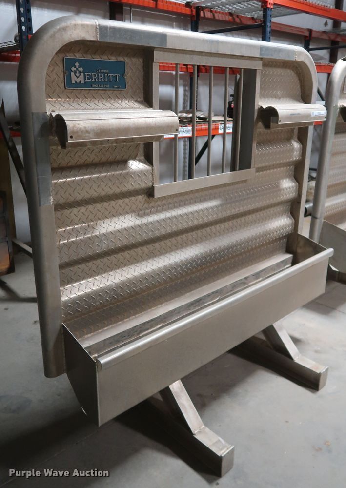 image for item IY9187 Merritt  aluminum headache rack